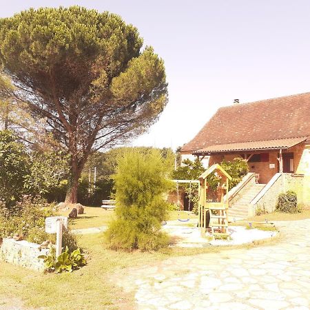 Gîte Las casitas du lot dans le Périgord Frayssinet-le-Gélat Extérieur photo
